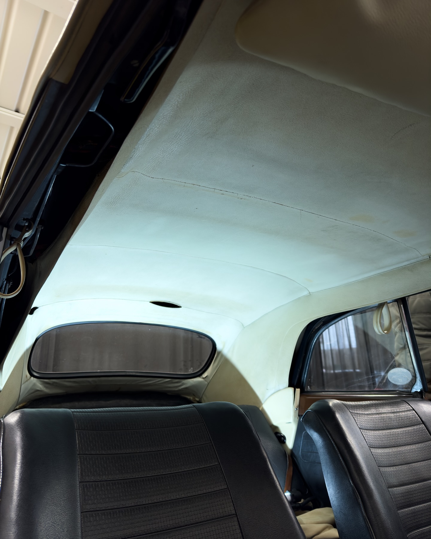 Prima: cielo interno staccato e ondulato